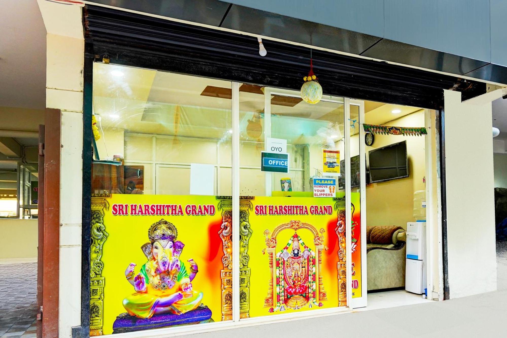 Super Hotel O Sri Vishnu Prime Opposite The Studio Salon, Kundalhalli Gate Bangalore Exterior photo